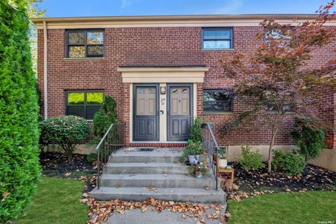 Photo of 219-54 75th Avenue Ave #234A-1, Bayside, NY 11364 (MLS # L3588734)