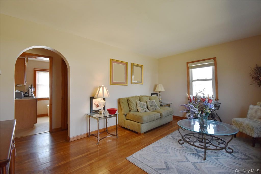 Photo of 6 Sullivan Road, Farmingdale, NY 11735 (MLS # 983969)