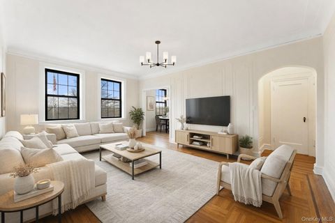 14 N Chatsworth Avenue 4M Larchmont NY 10538