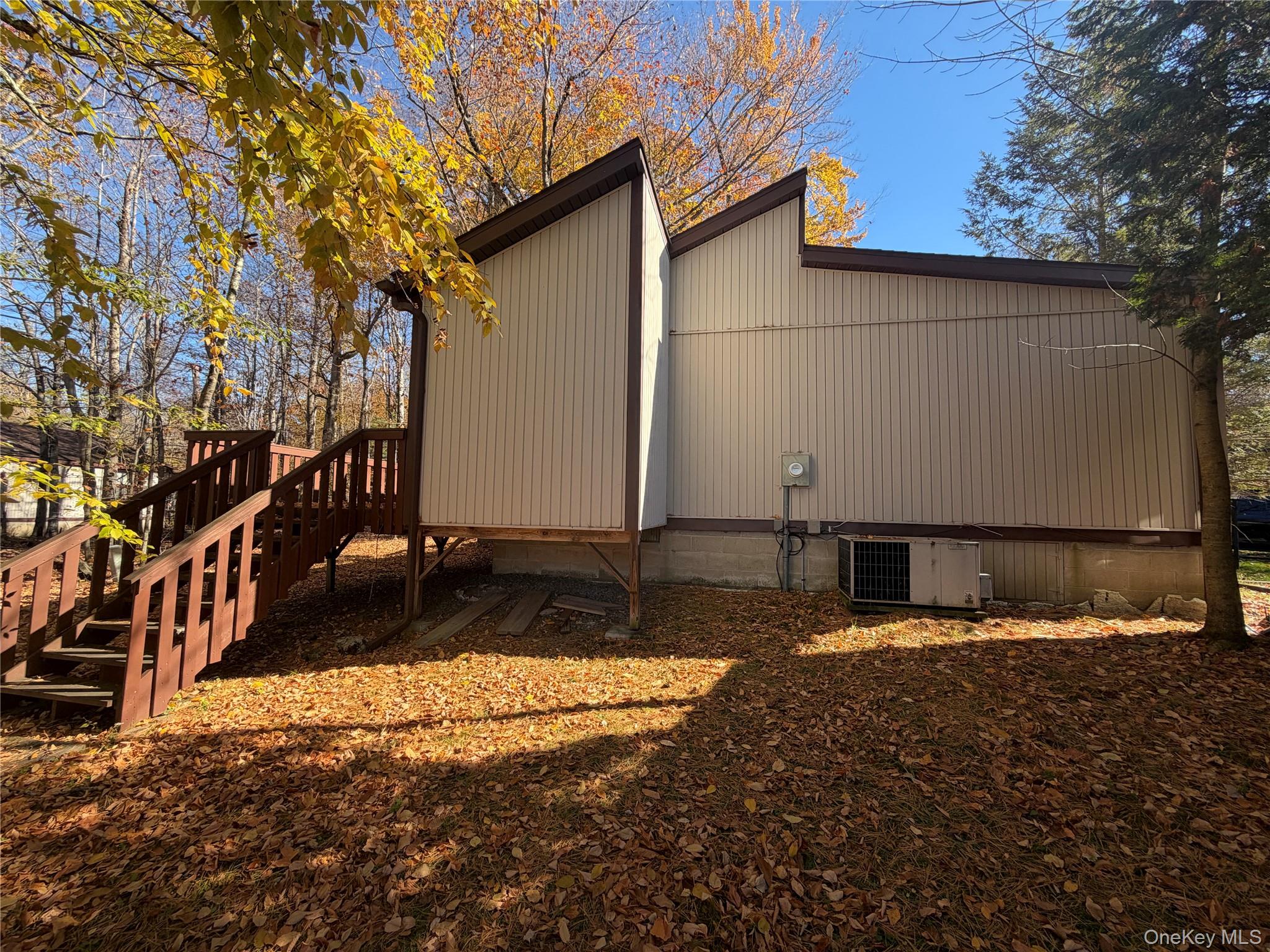 8 Gloucester Court