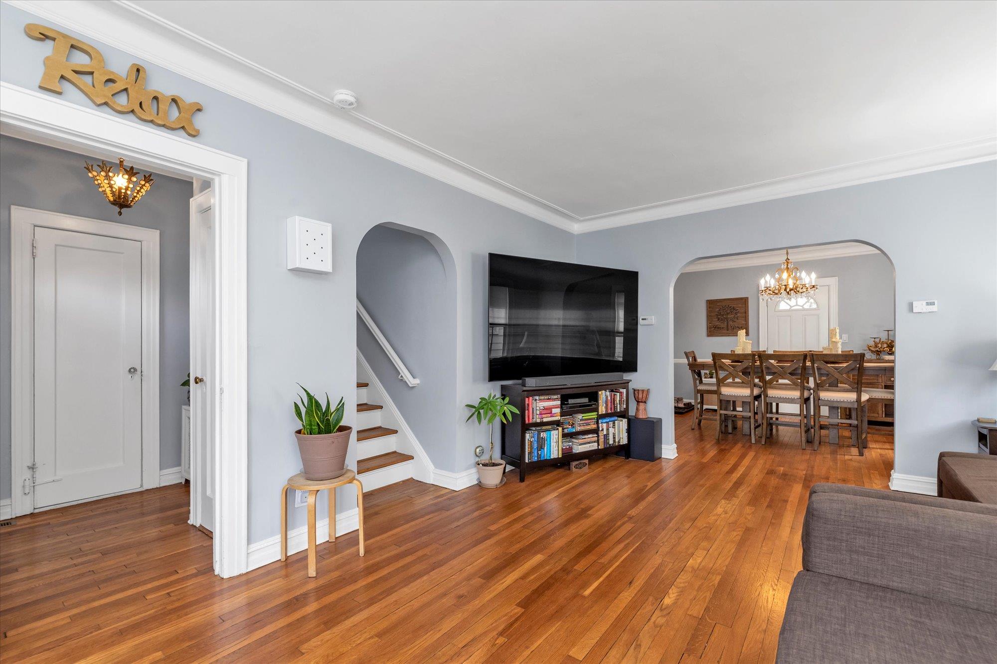 230 Kensington Road, Lynbrook, New York image 4