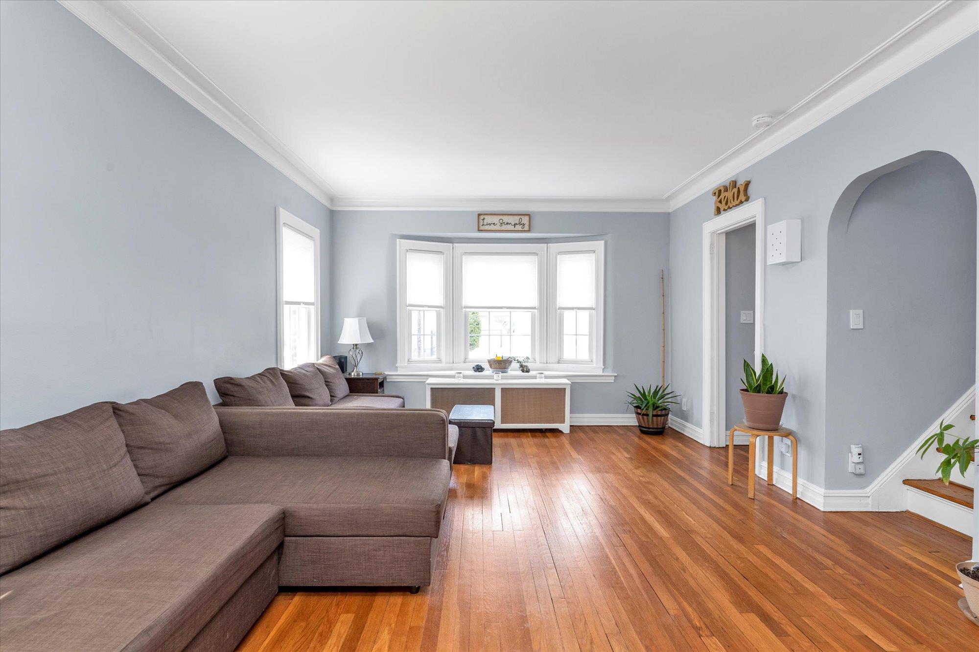 230 Kensington Road, Lynbrook, New York image 3