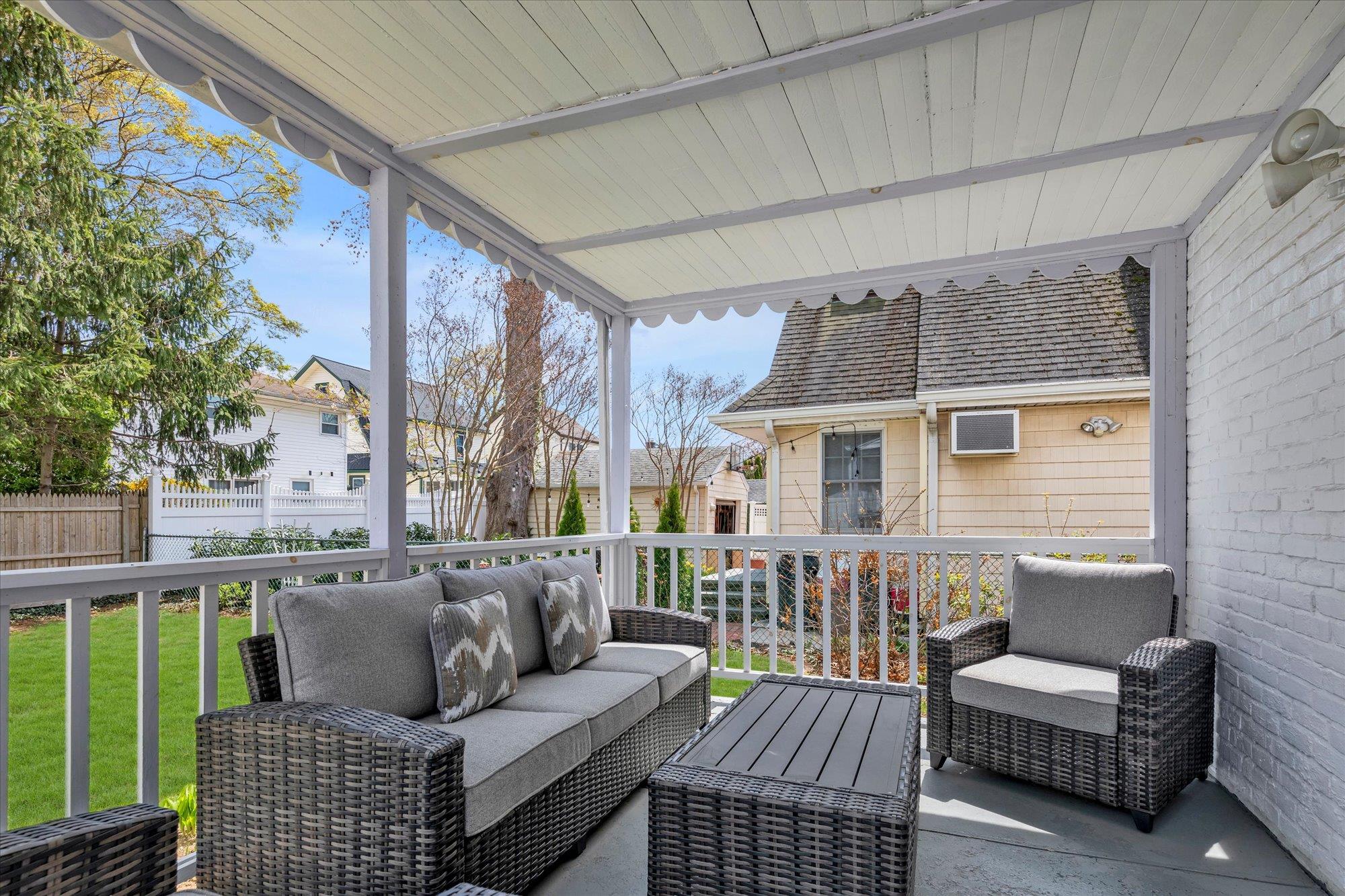 230 Kensington Road, Lynbrook, New York image 16