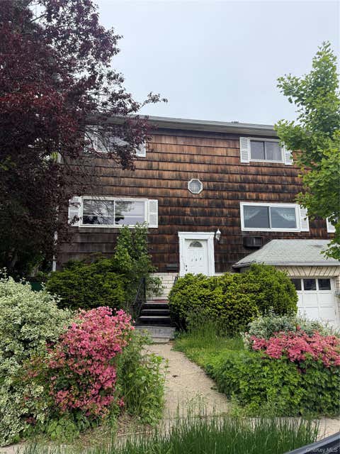 Homes For Sale - 103 Reynolds Street<br/> Bronx, NY 10464