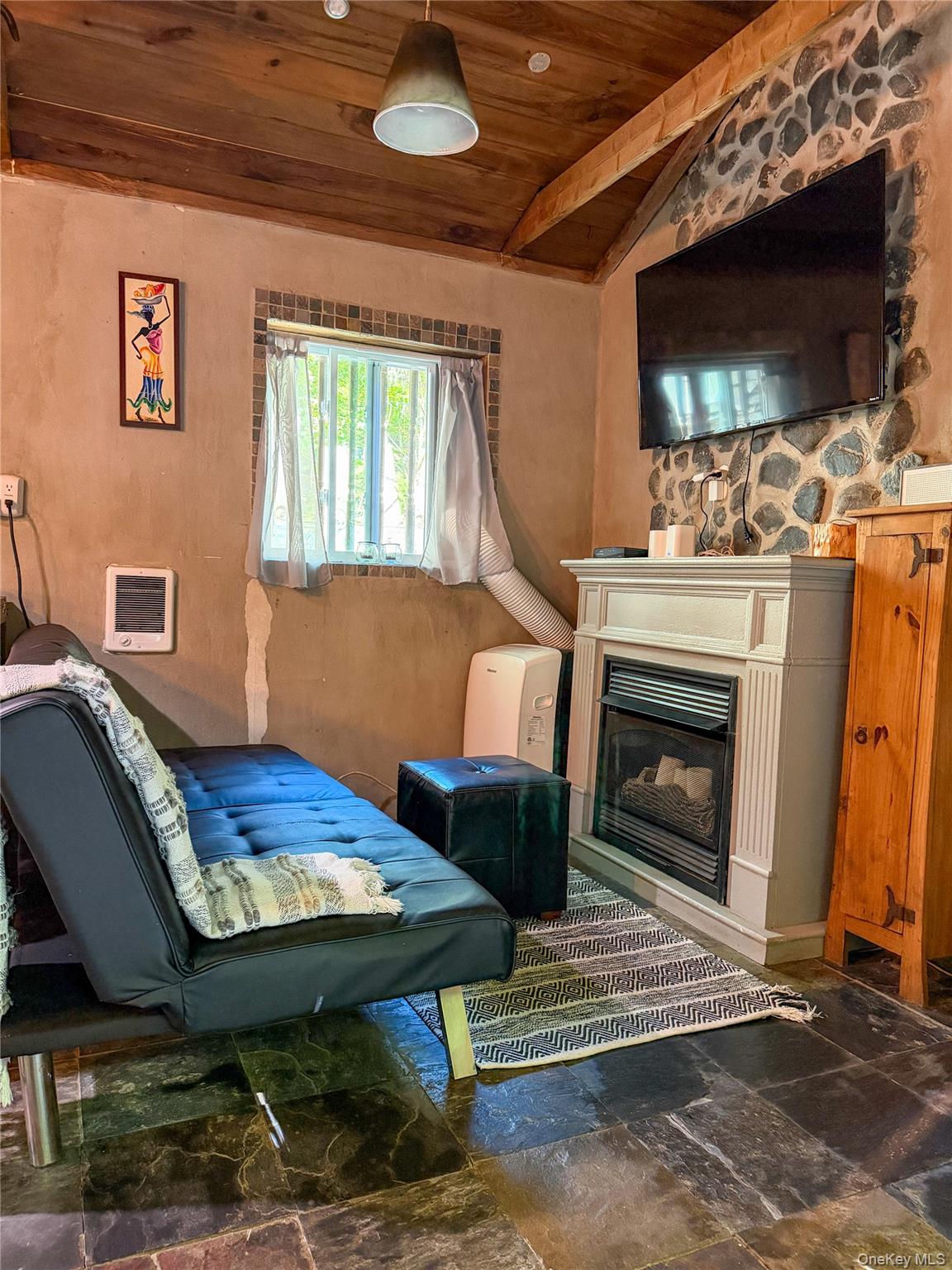 615 County Road 116 647