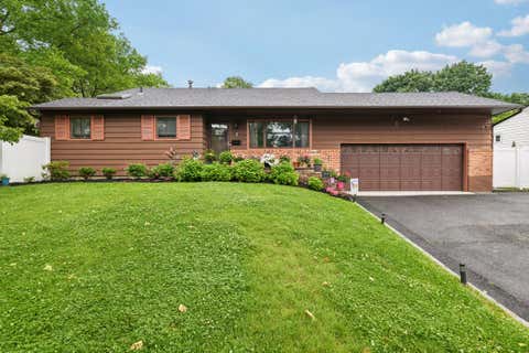 Photo for 422 Old Bridge Road
