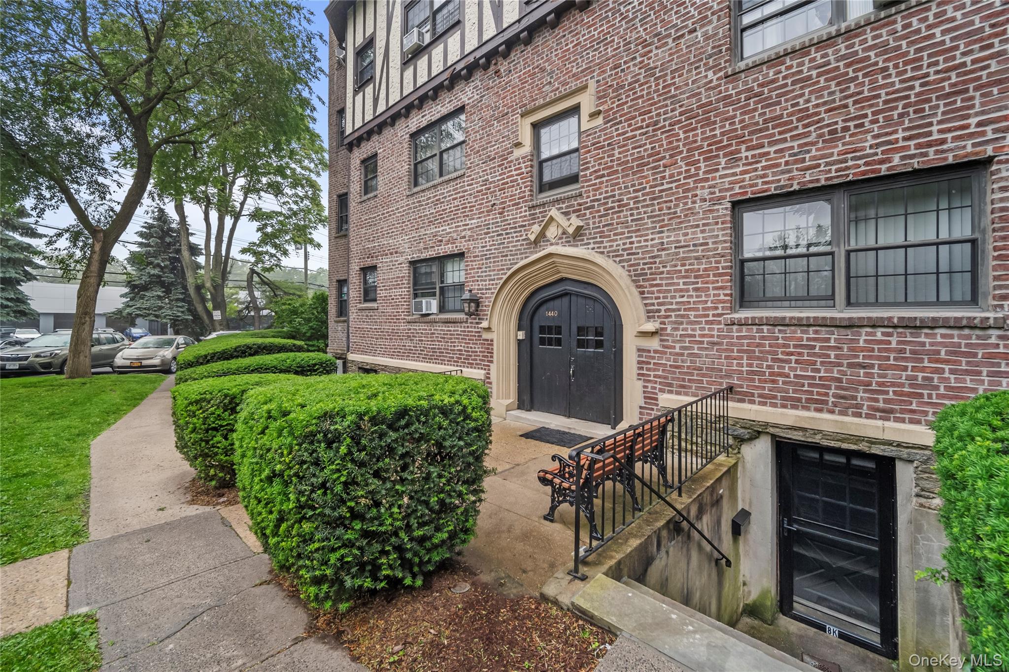 1440 Boston Post Road 8K