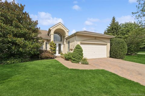 Condo For Sale - 382 Altessa Boulevard<br/> Melville, NY 11747