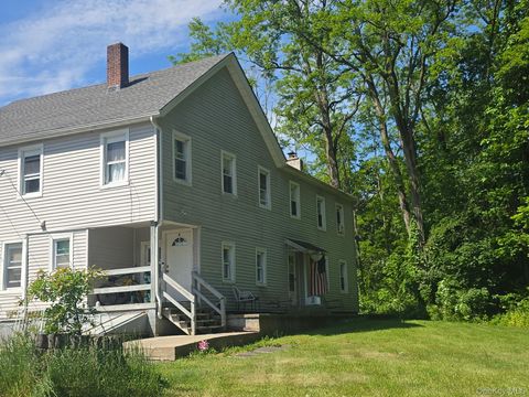 Apartment For Rent - 546 County Route 17 #B<br/> Montgomery, NY 12549