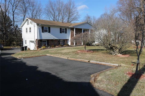 Apartment For Rent - 40 Bluefields Lane<br/> Blauvelt, NY 10913