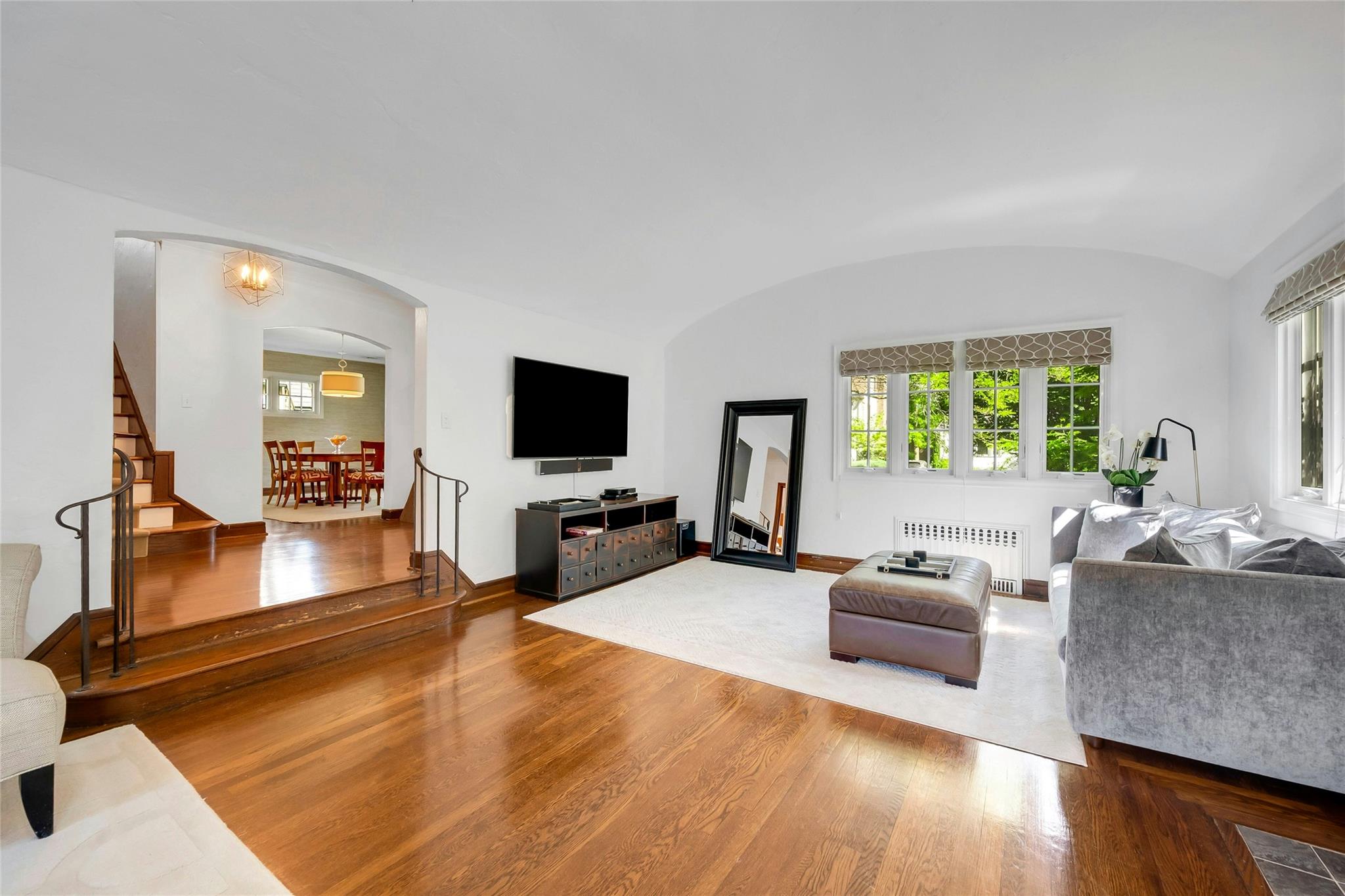 10 Maple Hill Drive, Larchmont, New York image 10
