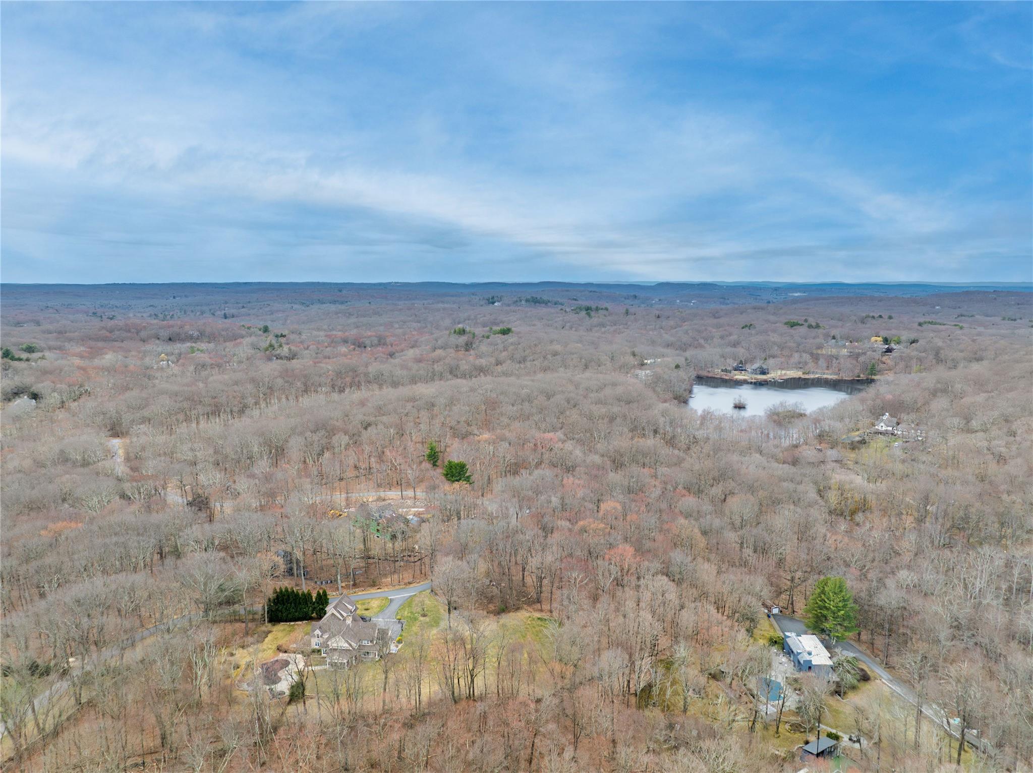 22 Joshua Hobby Lane, Pound Ridge, New York image 7