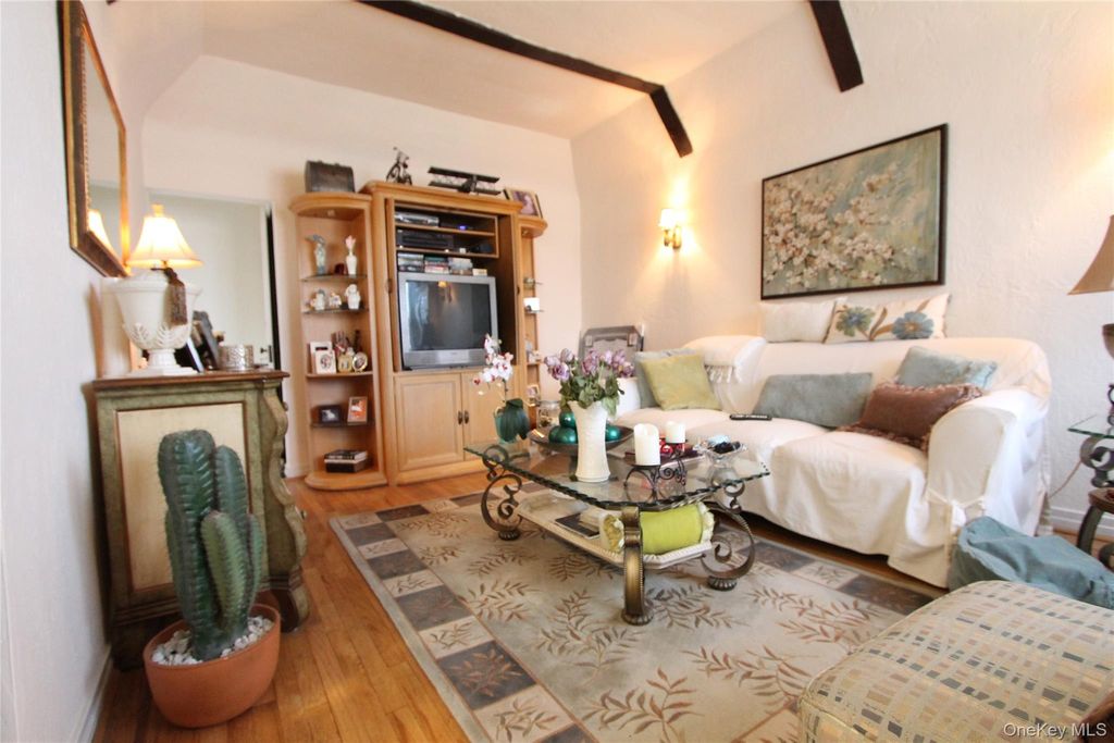 Photo of 133-28 86th Street, Ozone Park, NY 11417 (MLS # 941048)