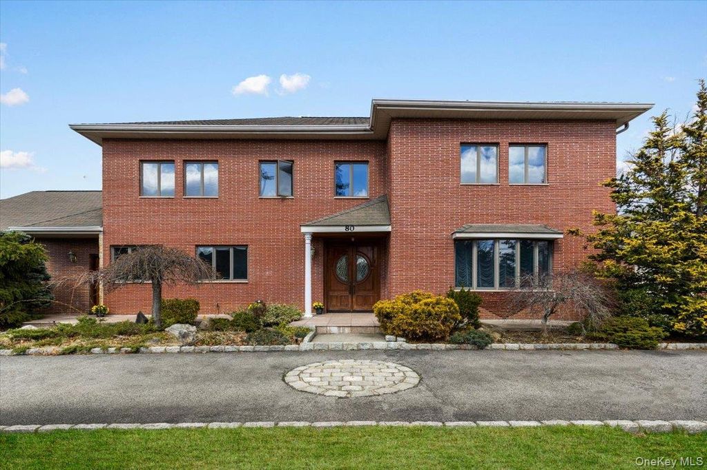 Photo of 80 Dorset Road, Scarsdale, NY 10583 (MLS # 978122)