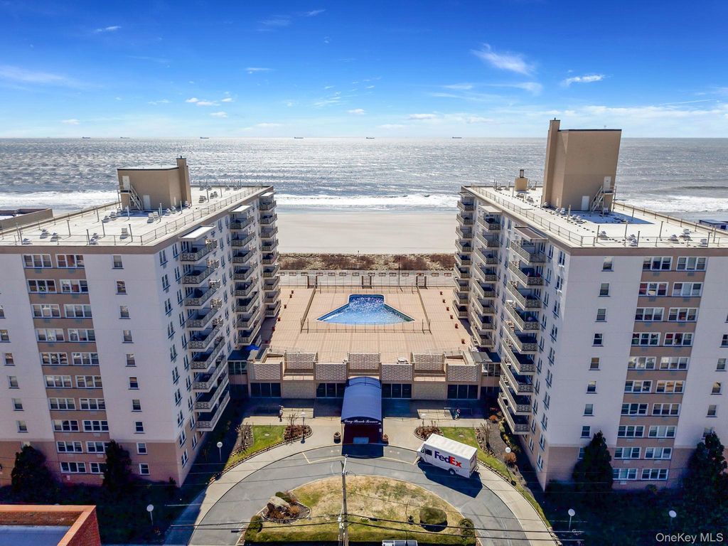Photo of 450 Shore Road #8G, Long Beach, NY 11561 (MLS # 1023690)
