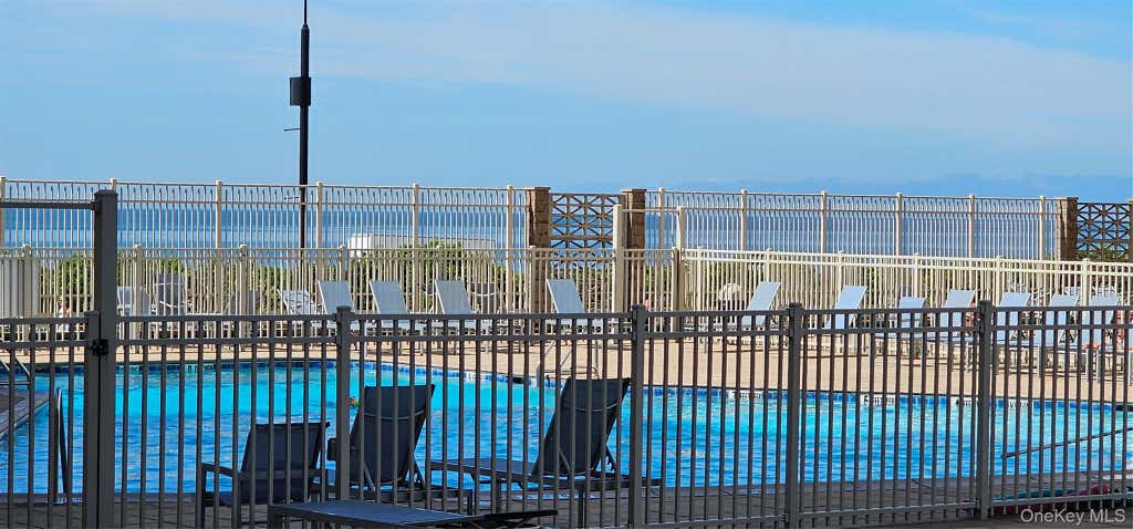 Photo of 450 Shore Road #8G, Long Beach, NY 11561 (MLS # 1023690)