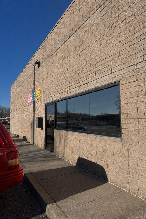 Photo of 91 A Moffitt Boulevard, Bay Shore, NY 11706 (MLS # 951696)