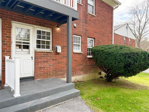 Condo For Sale - 5 Wildwood Drive #9A<br/> Wappingers Falls, NY 12590