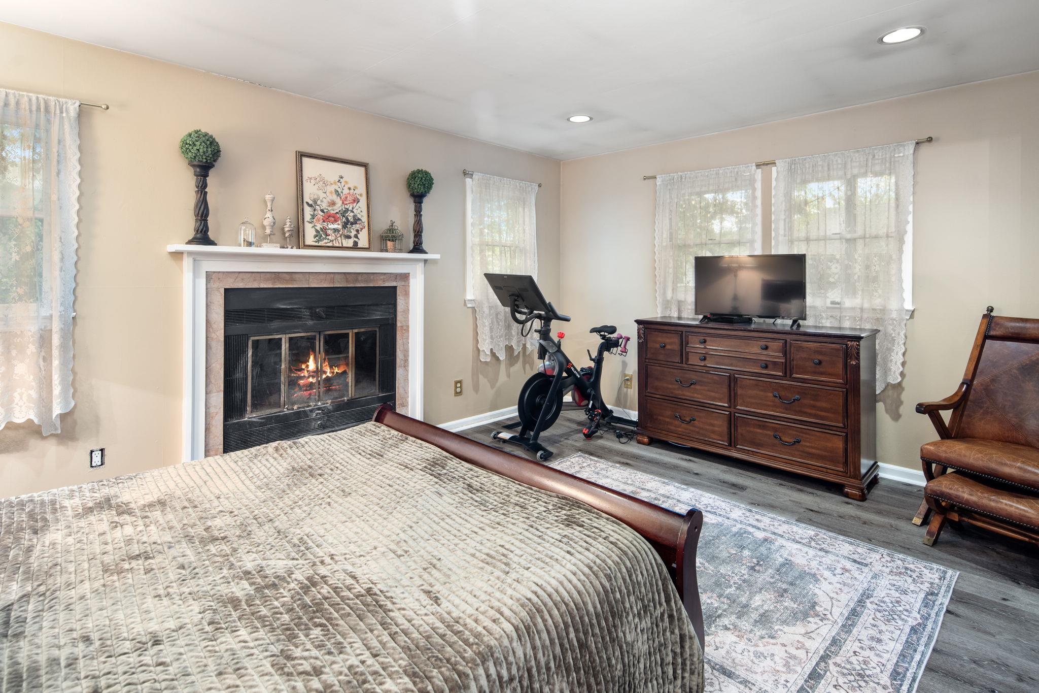 25 Brookville Avenue, Ossining, New York image 19