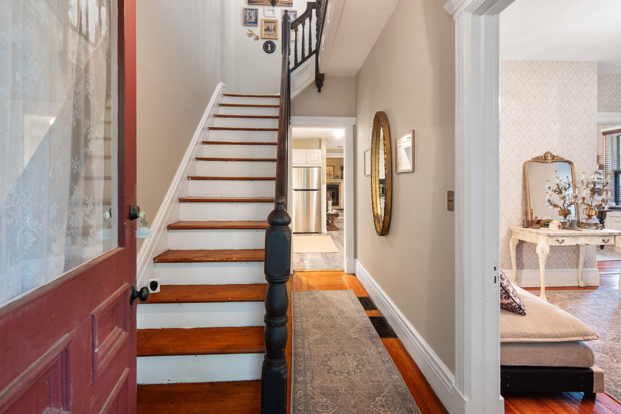 25 Brookville Avenue