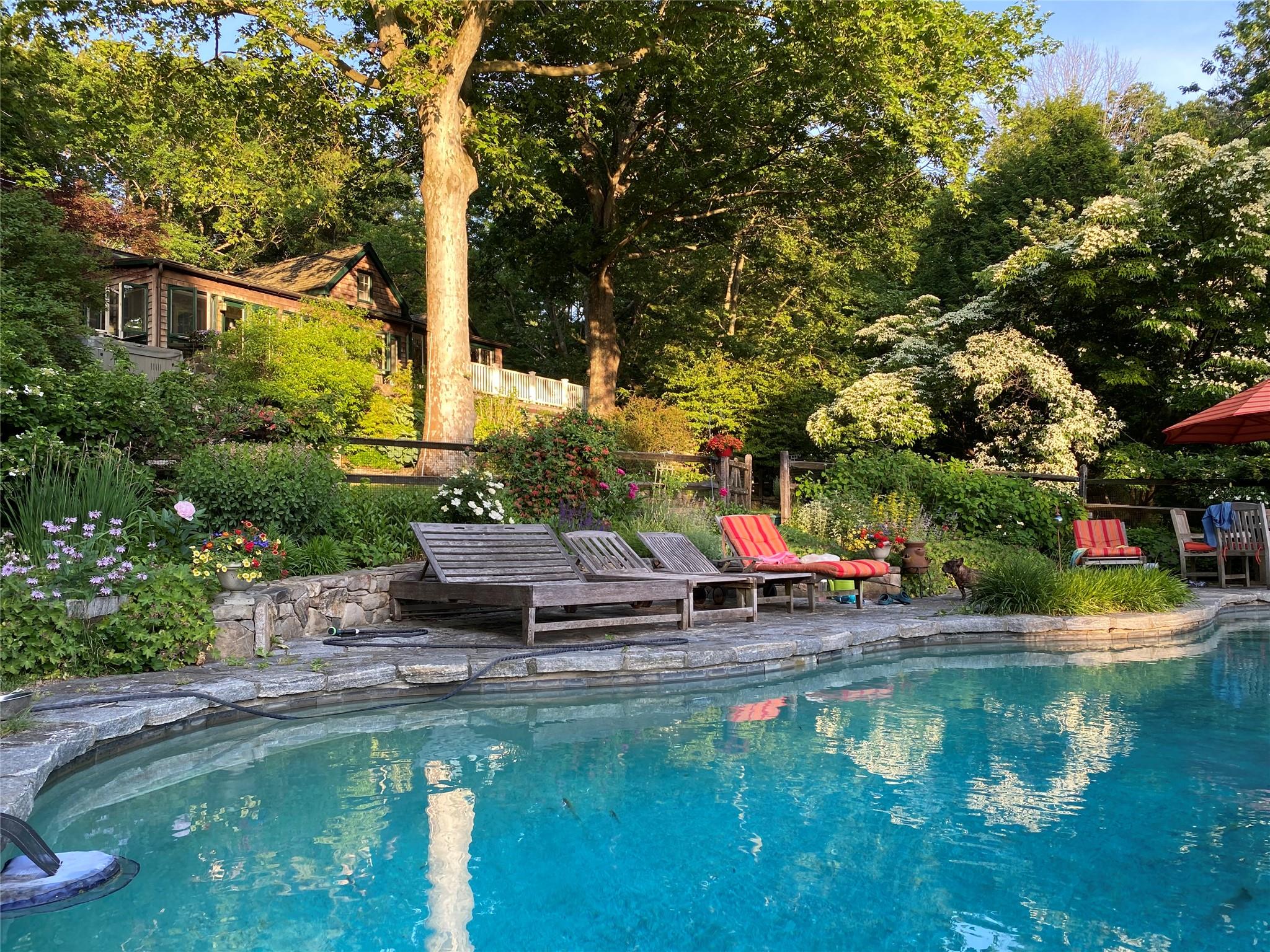 North Salem, New York 10560, United States, 3 Bedrooms Bedrooms, ,3 BathroomsBathrooms,Residential,Active,95276