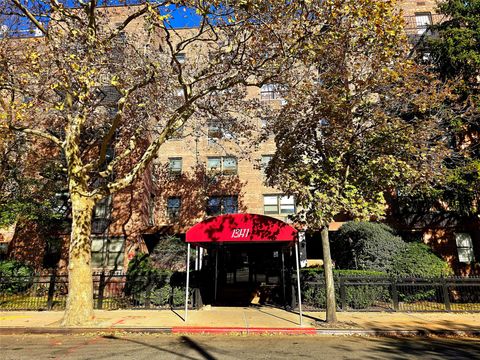 131-11 Kew Gardens Rd Unit 5F, Richmond Hill, NY 11418 - MLS#: 894754