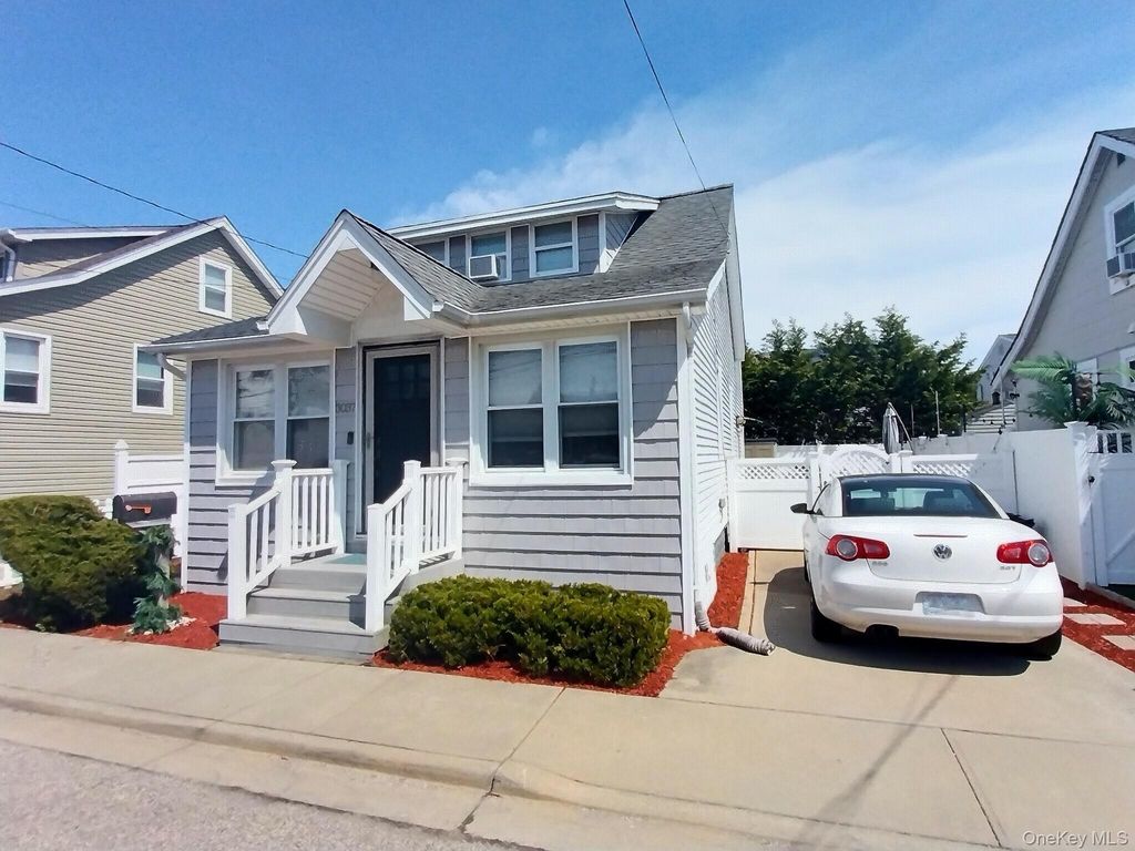 Photo of 3037 Morrow Road, Oceanside, NY 11572 (MLS # 986611)