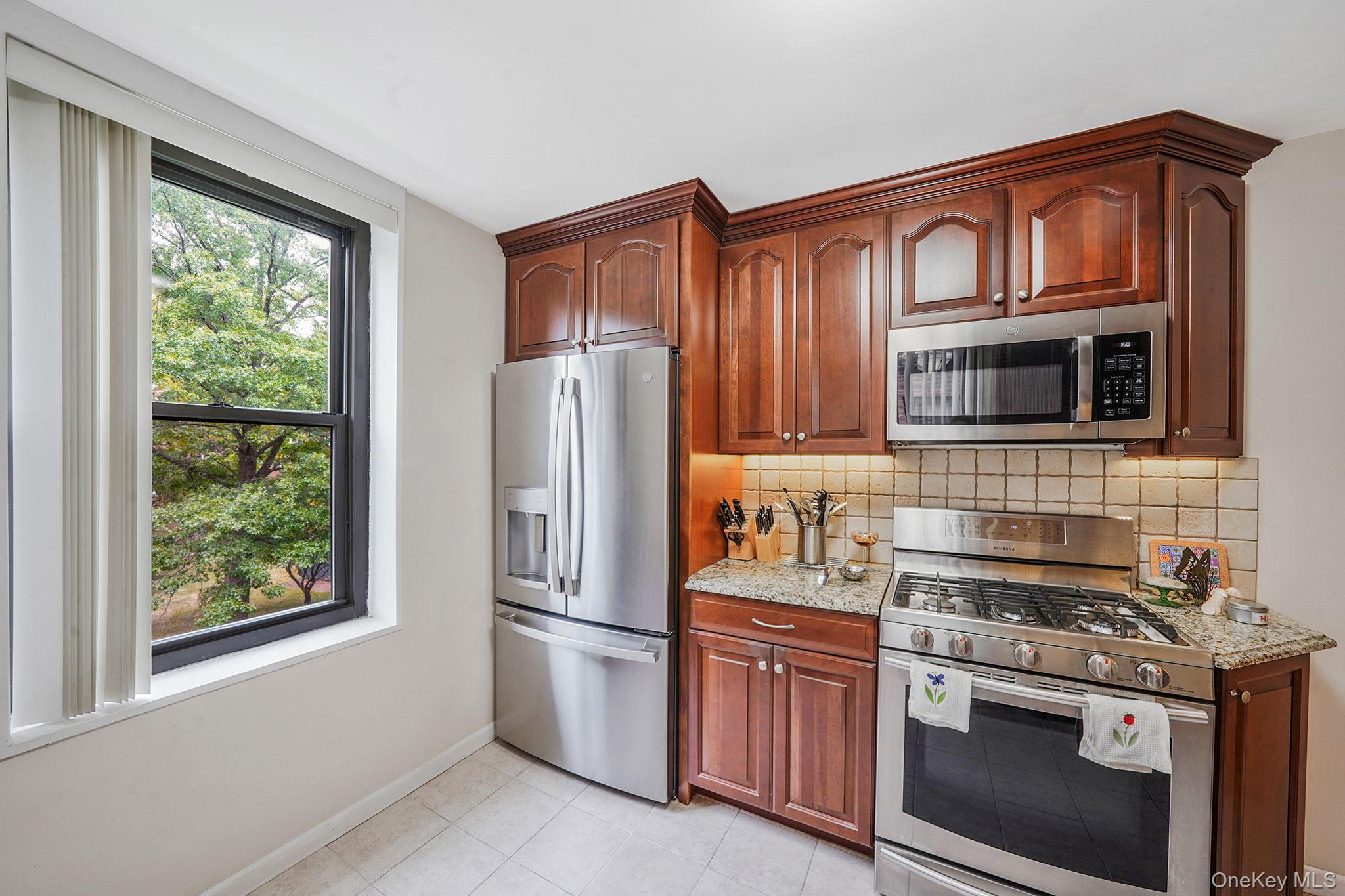 18-35 Corporal Kennedy Street 2B