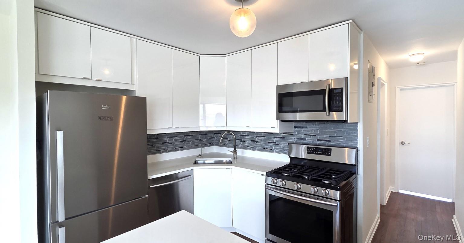 51 Maple Avenue 3B