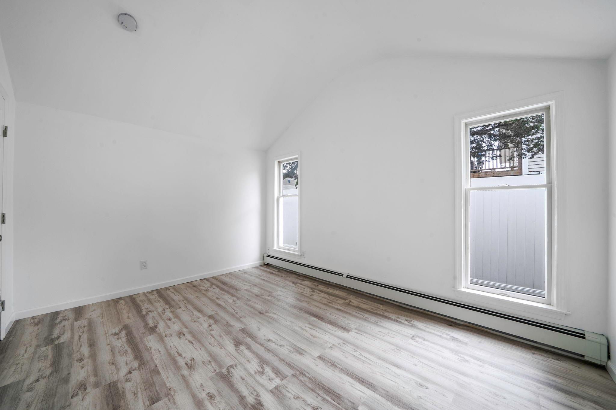 138 Greene Avenue, Port Jefferson Station, New York image 20