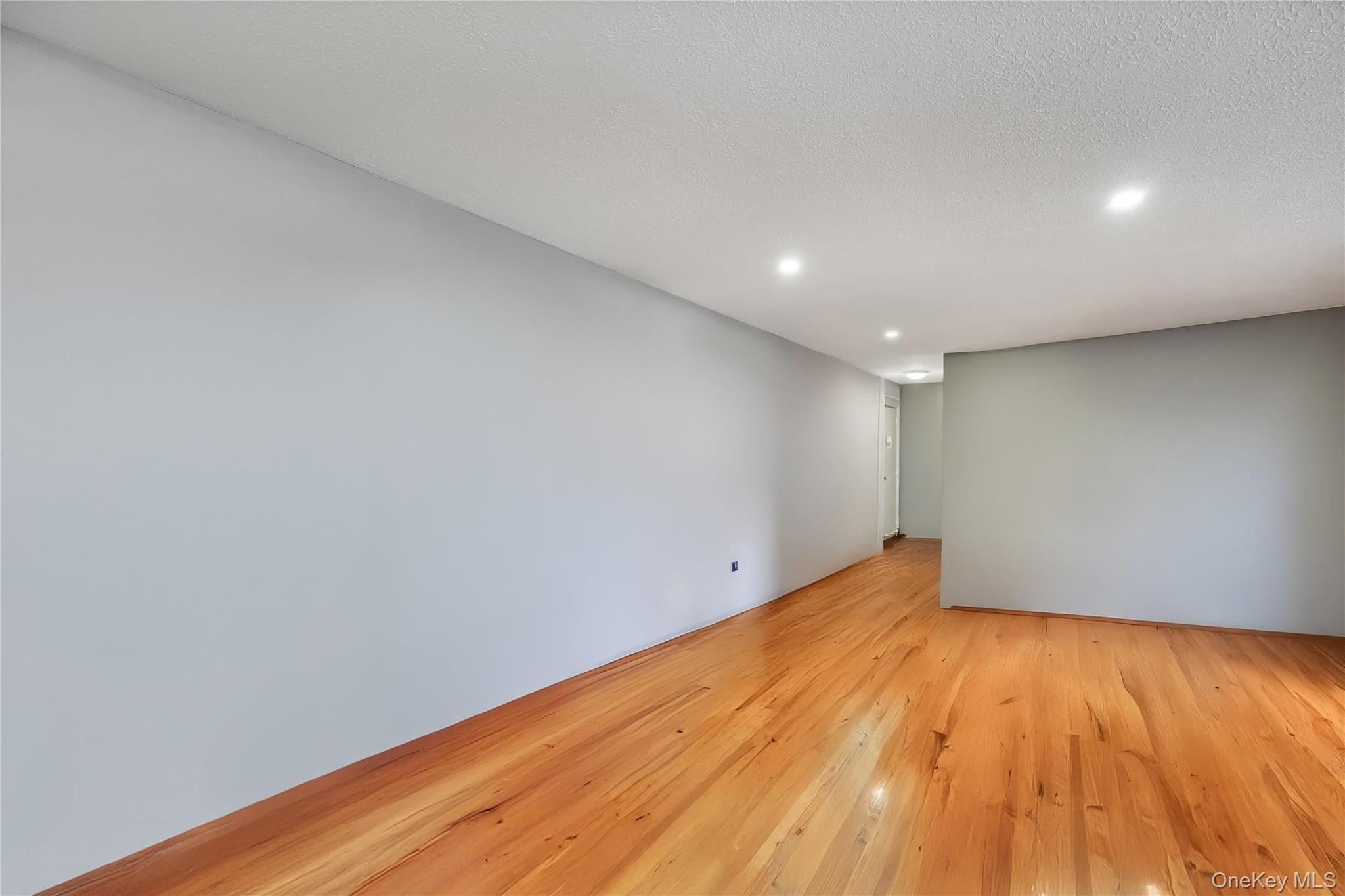 2449 Union Blvd 21A