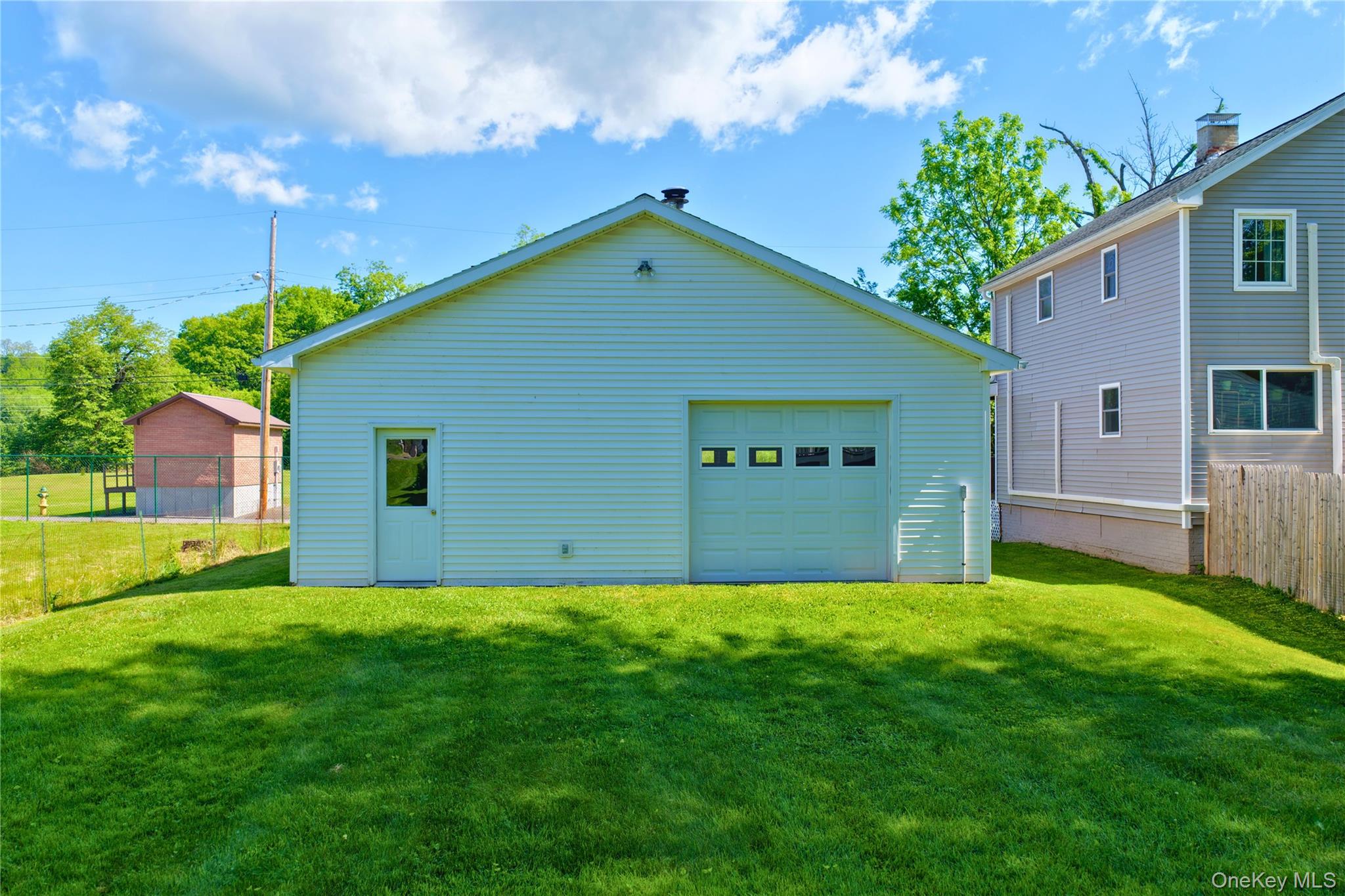 470 W Main Street