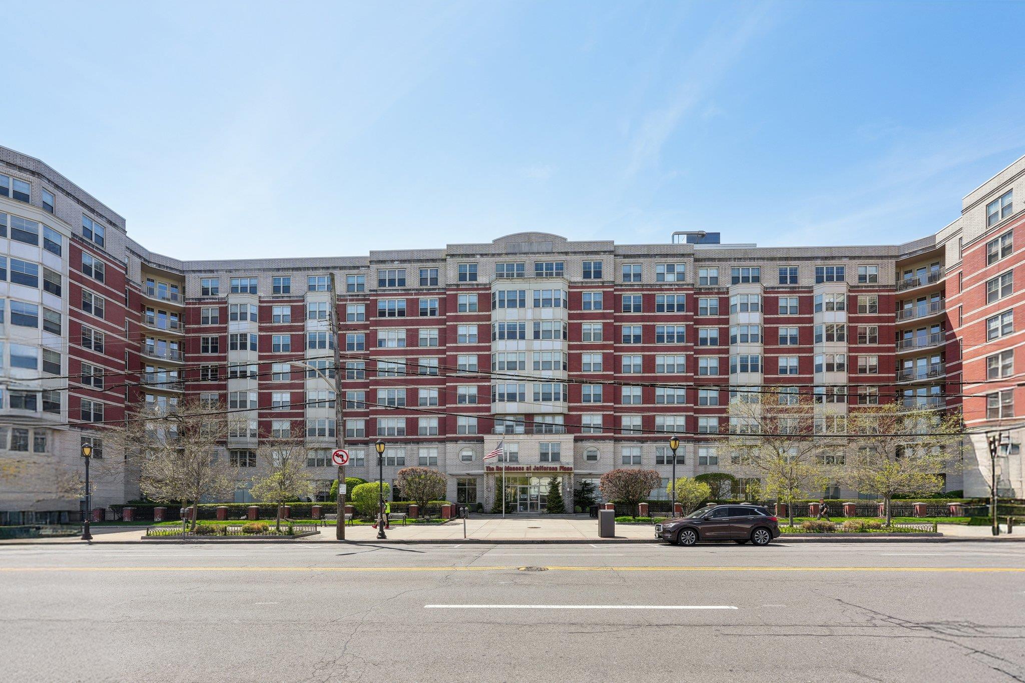 Property for Sale at Mamaroneck Avenue 325, White Plains, New York - Bedrooms: 1 
Bathrooms: 1 
Rooms: 3  - $450,000