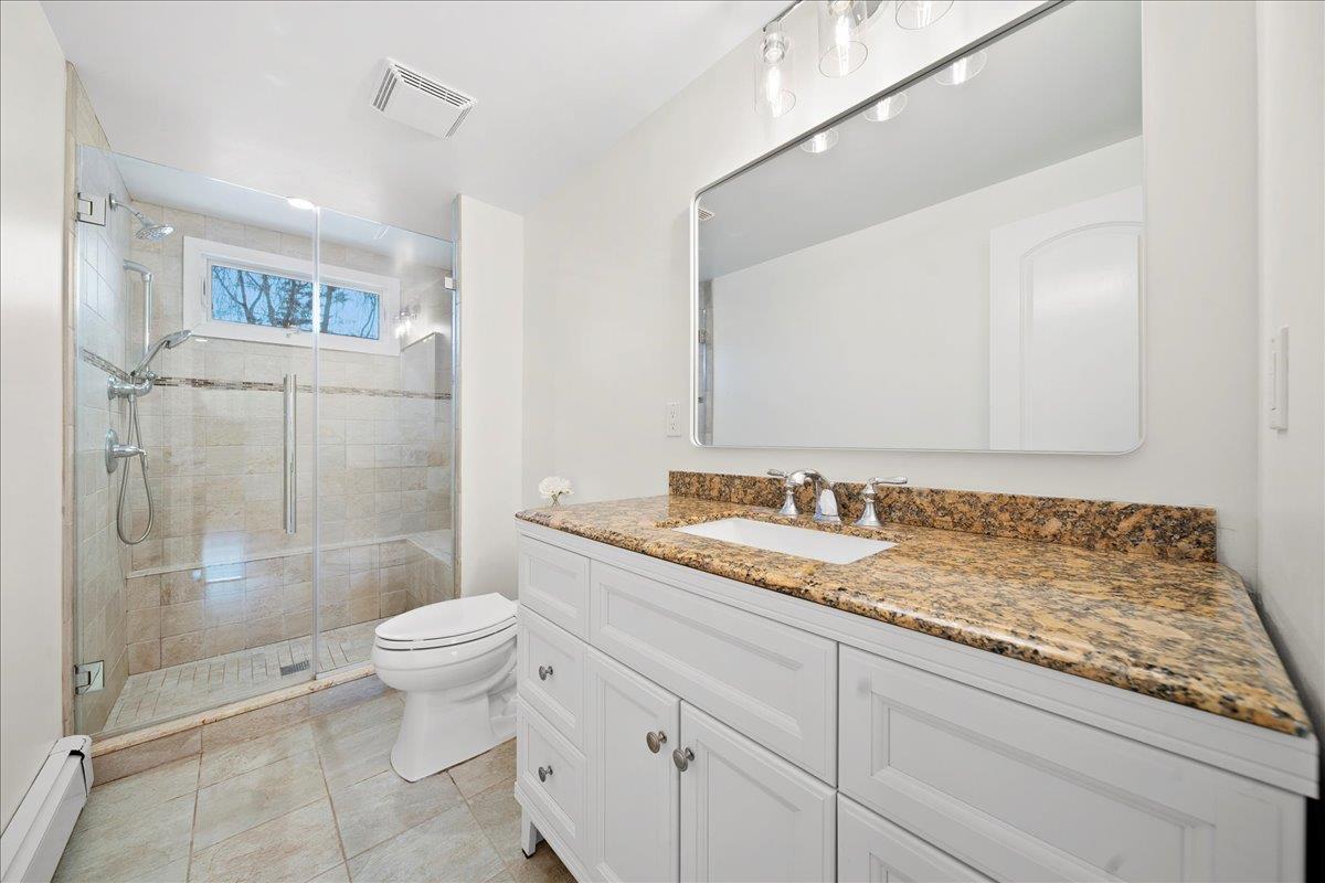 108 Juniper Street, Islip, New York image 20