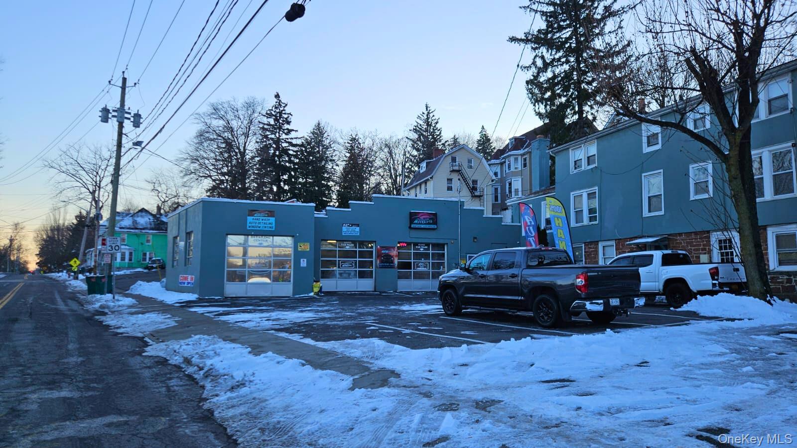 73-75 Cedar Hill Avenue