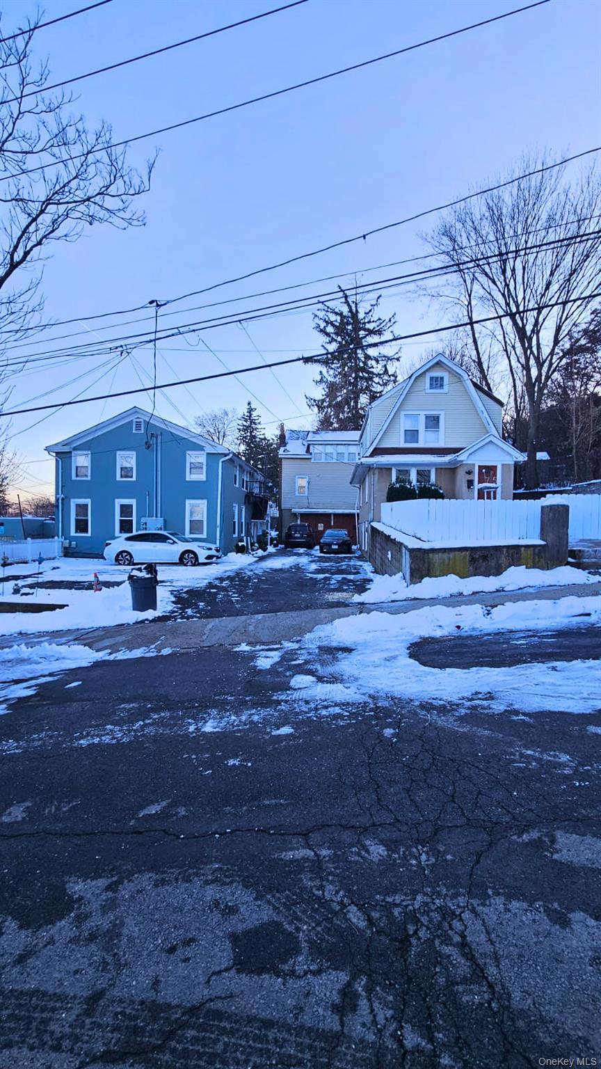 73-75 Cedar Hill Avenue