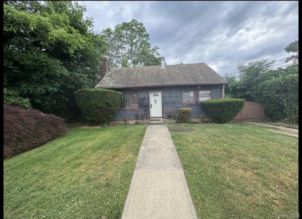 Photo of 39 Lessing Place, Freeport, NY 11520 (MLS # 1065503)