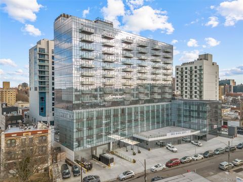 Photo of 33-71 Prince Street #12A, Flushing, NY 11354 (MLS # 990019)