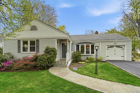 Homes For Sale - 44 Darling Avenue<br/> New Rochelle, NY 10804