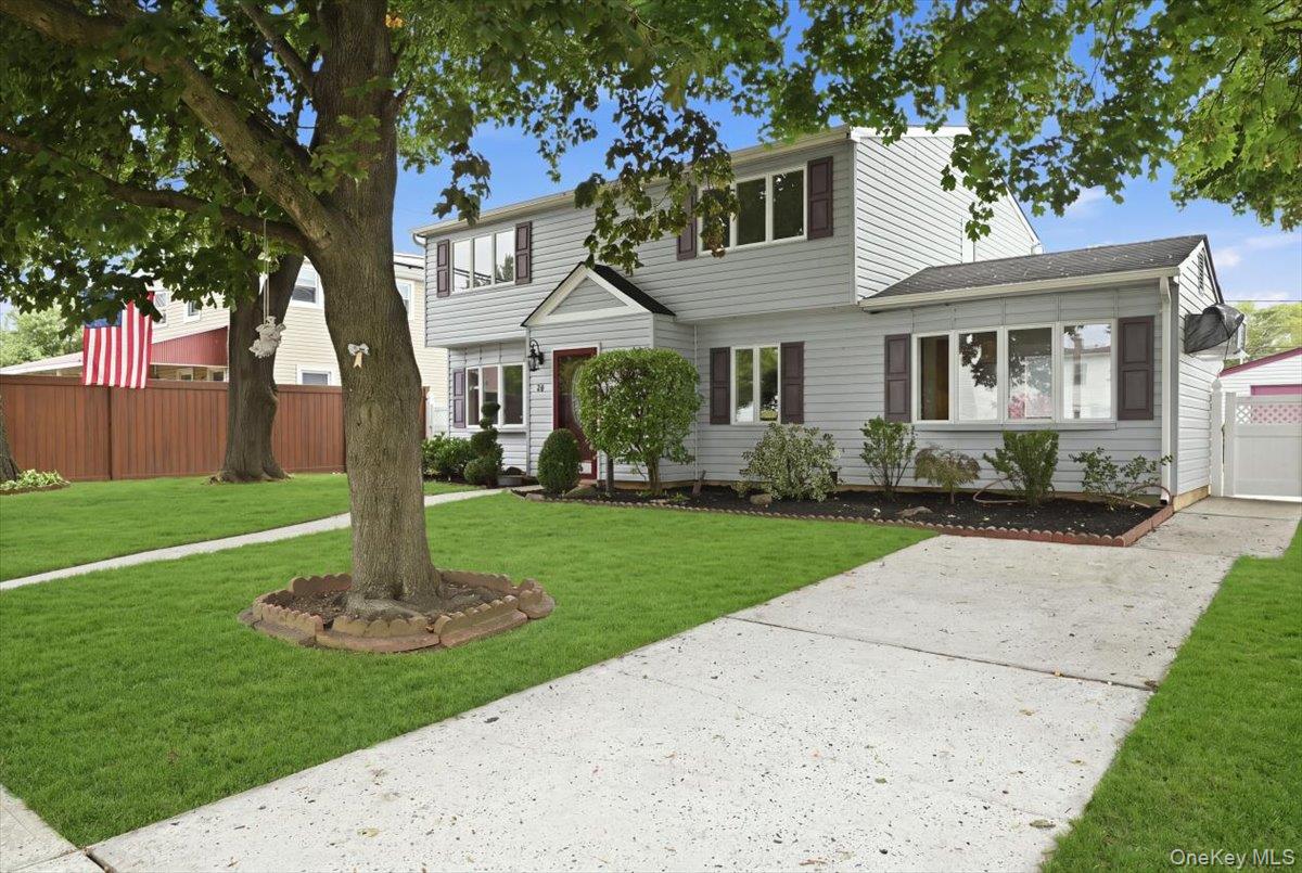 14 Crest Lane