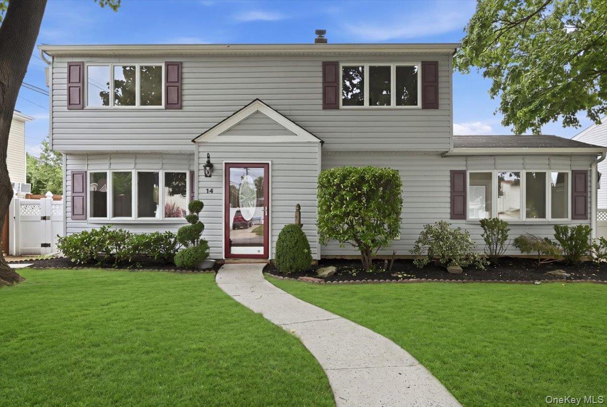 14 Crest Lane