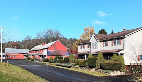 39 State Route 211 Cuddebackville NY 12729