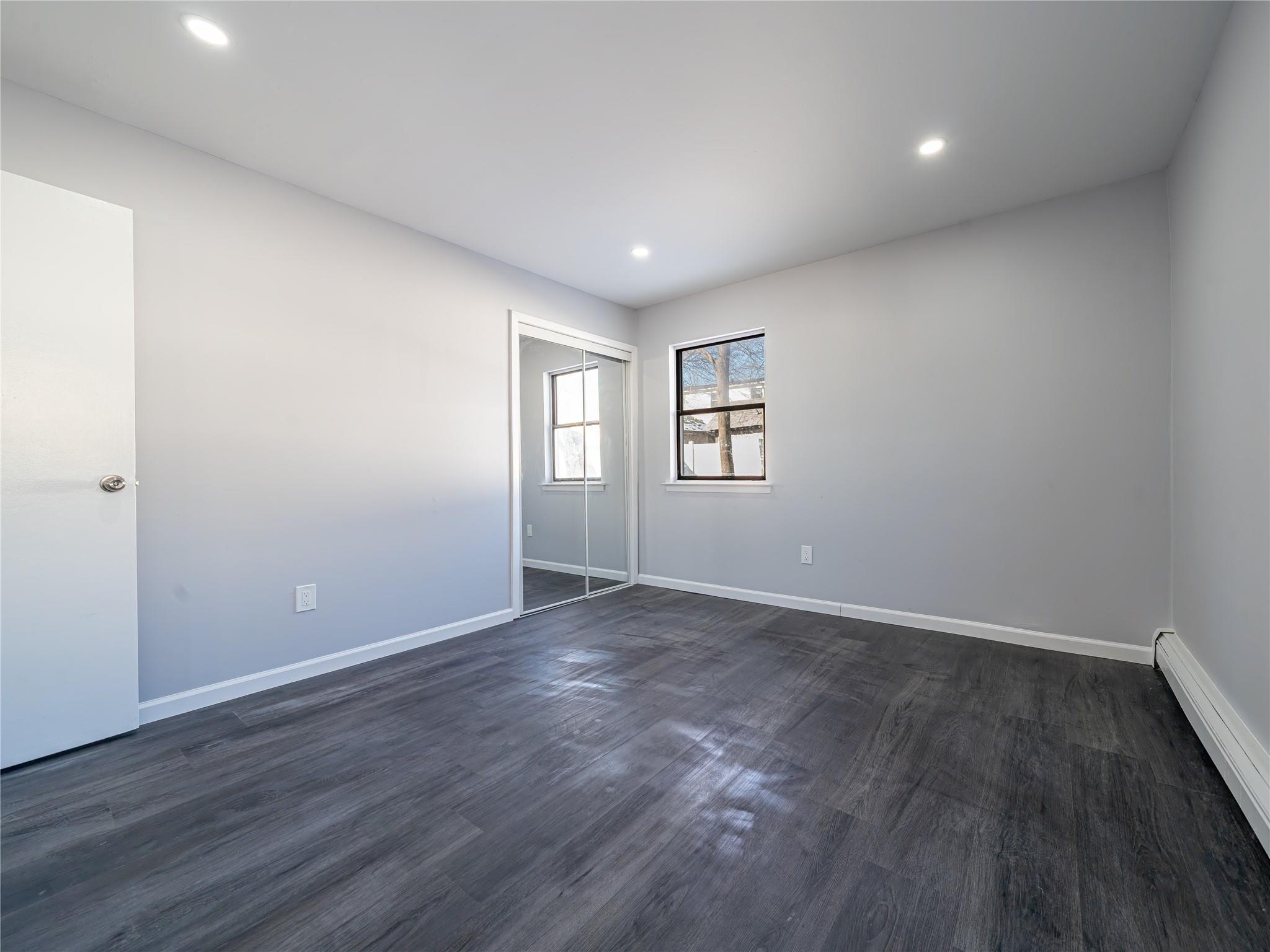 55 Madison Avenue, Roosevelt, New York image 28