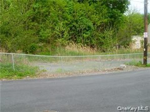 Vacant Land For Sale - 21 Coffey Avenue<br/> New Windsor, NY 12553