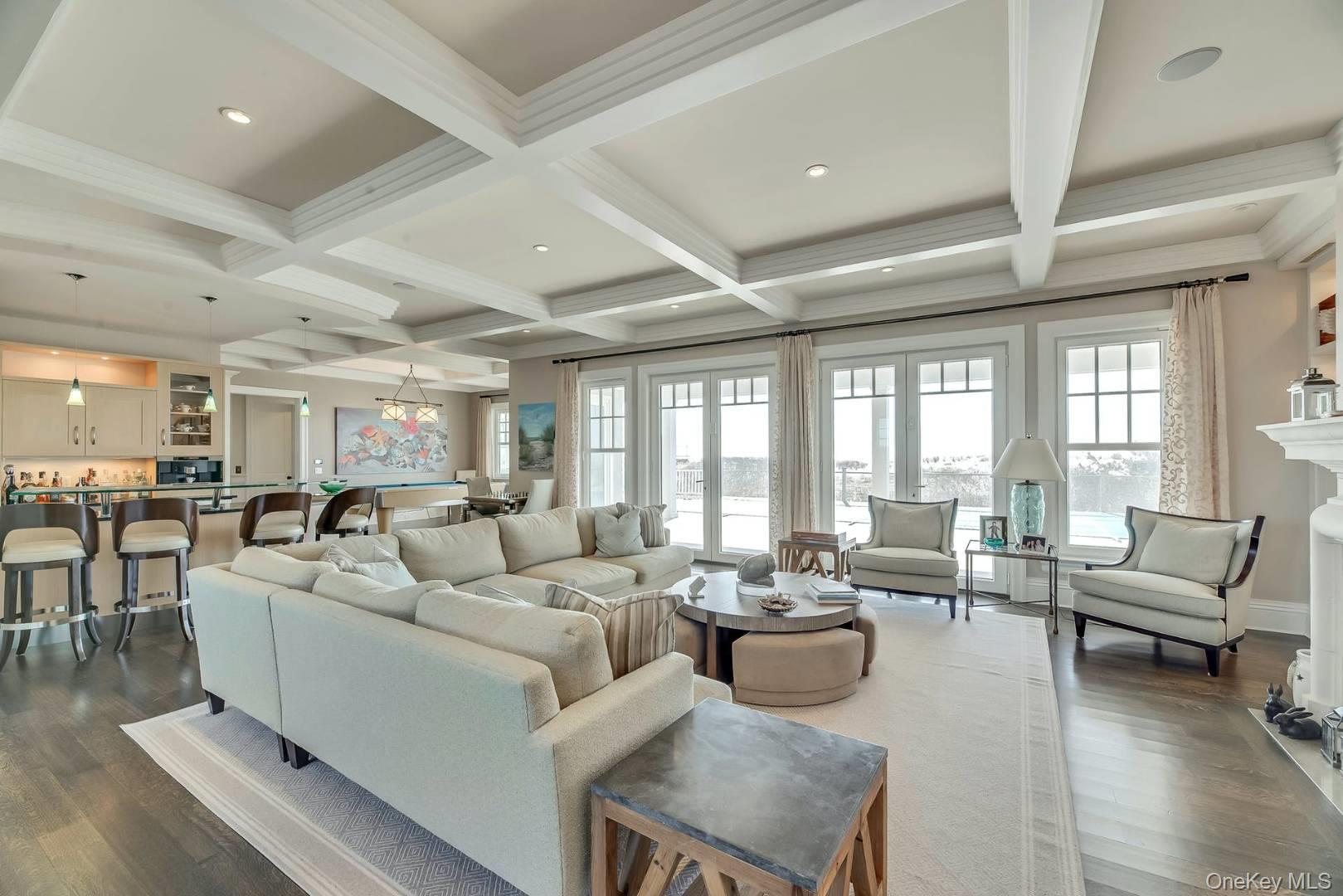 19 Dune Road Road