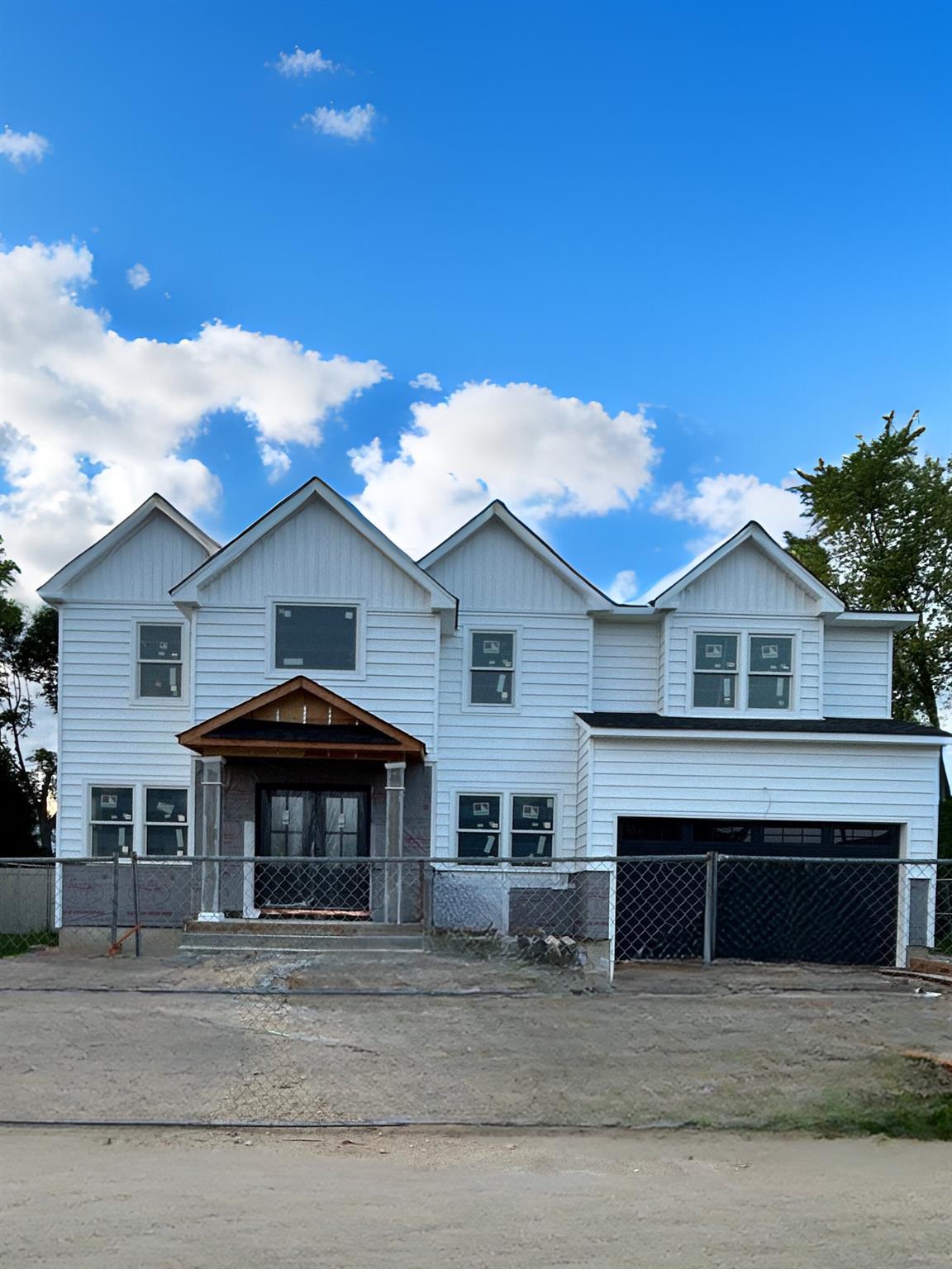 7 Eton Place, Plainview, New York image 2