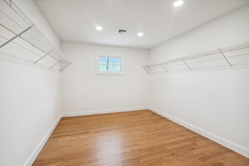 7 Eton Place, Plainview, New York image 14