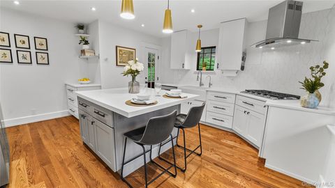 Tiny photo for 4 Bridge Lane, Croton-on-Hudson, NY 10520 (MLS # 930601)