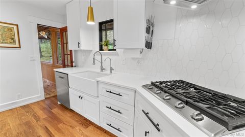 Tiny photo for 4 Bridge Lane, Croton-on-Hudson, NY 10520 (MLS # 930601)