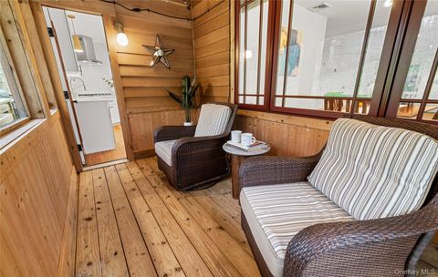 Tiny photo for 4 Bridge Lane, Croton-on-Hudson, NY 10520 (MLS # 930601)